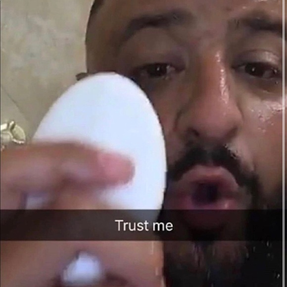 Meet your Posher, Logan - Picture 4 of 4